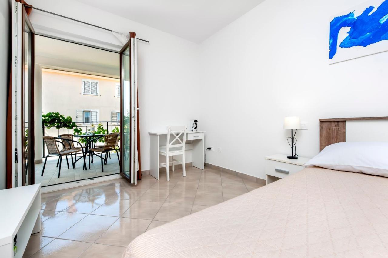 Apartments Vinko Rovinj Exteriör bild