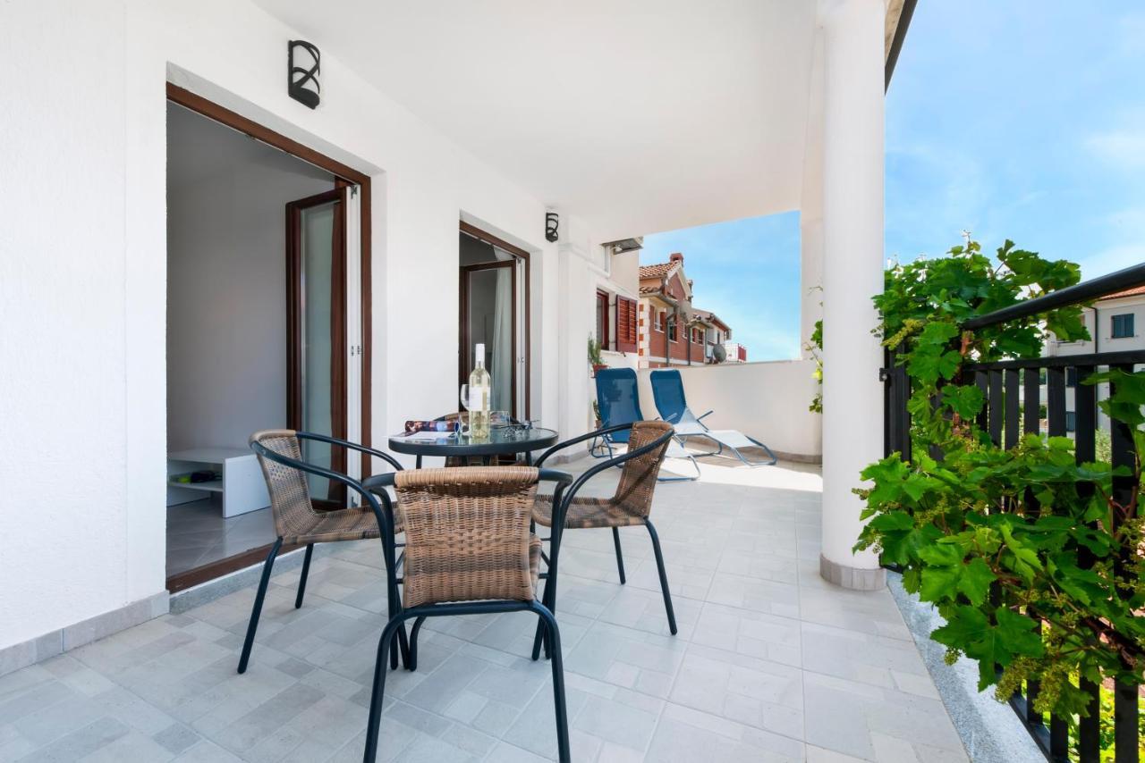 Apartments Vinko Rovinj Exteriör bild